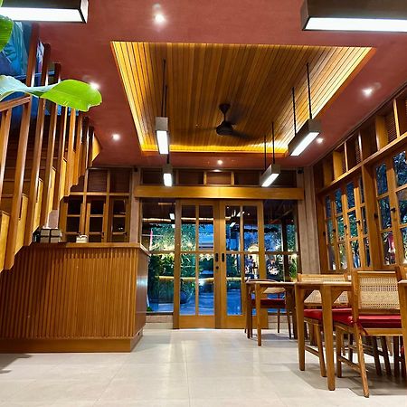 Wana Karsa Ubud Hotel Exterior photo