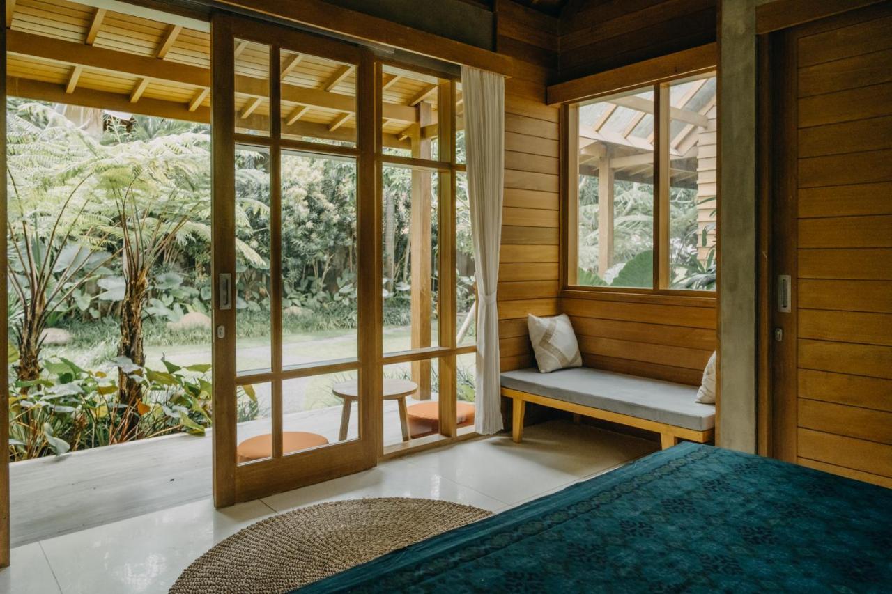 Wana Karsa Ubud Hotel Exterior photo